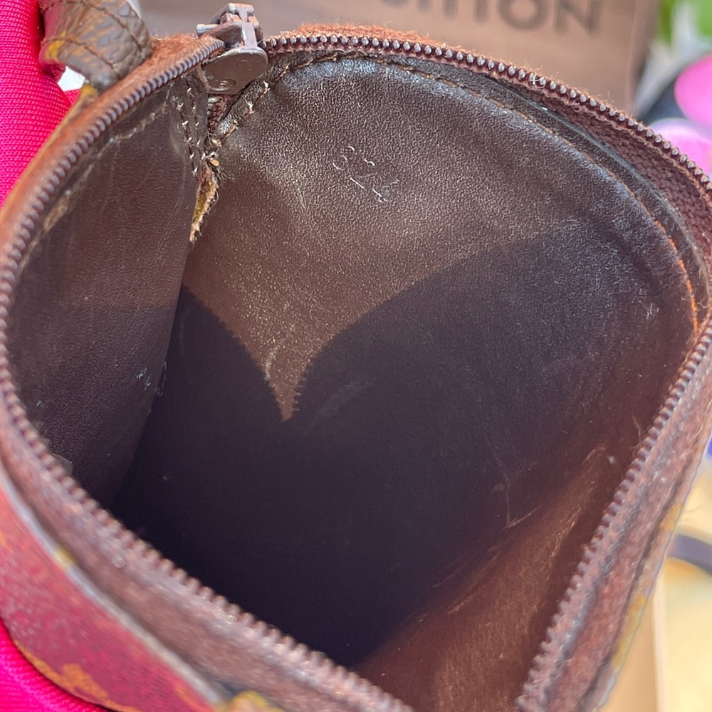 💖RARE 💖LOUIS VUITTON Pochette Secret Shoulder - Picture 9 of 17